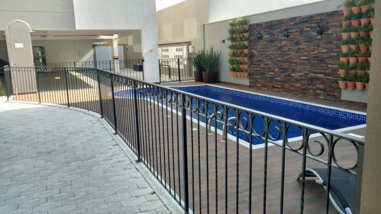 Var-101A Dpto Amplio En Condominio Cerrado Con Piscina Bombinhas Eksteriør bilde